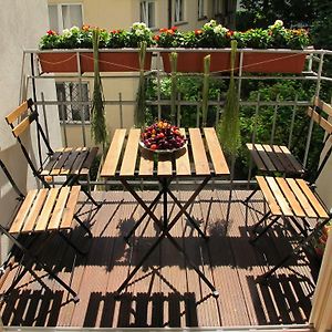 Appartement à 2 Chambres à Coucher
