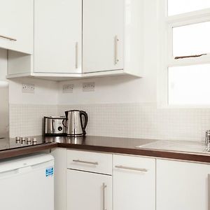 Appartement à 3 Chambres à Coucher