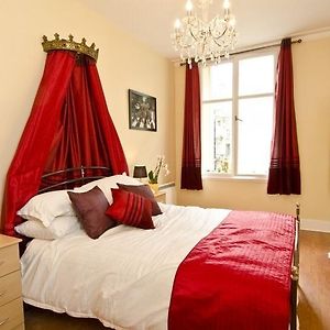 Beatles Apartment