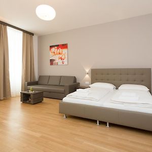 Yourapartment 1030