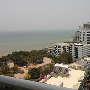Cosy Beach View Apartments