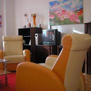 Vacation Apartment Up To 10