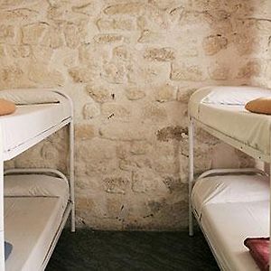 Dormitory Room Mixed