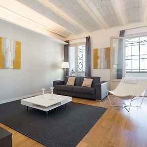Appartement à 3 Chambres à Coucher