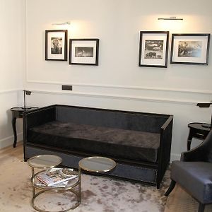 Chambre Standarde Lit Queen-Size