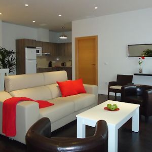 Appartement à 2 Chambres à Coucher