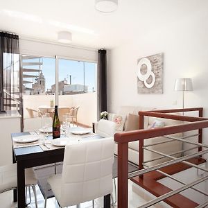 Appartement Penthouse à 2 Chambres à Coucher