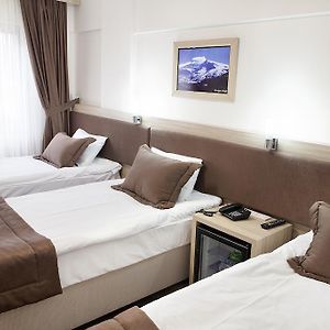 Chambre Standarde Triple