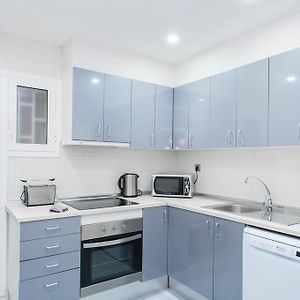 Appartement à 3 Chambres à Coucher