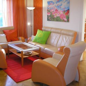 Apartment Accommodation Up To 17