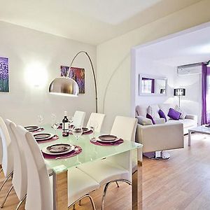 Appartement à 3 Chambres à Coucher