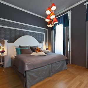 Studio Supérieure Familiale à 2 Chambres à Coucher