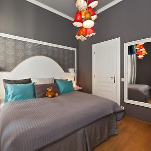 Studio de Luxe