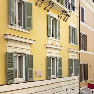 Garibaldi Suites Piazza Di Spagna
