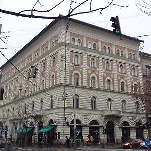 Residence Parliament