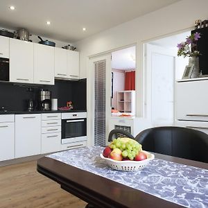 Appartement à 2 Chambres à Coucher