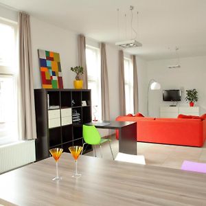 Appartement à 2 Chambres à Coucher