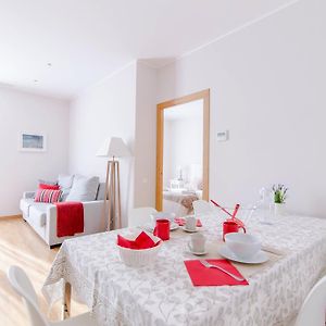 Appartement de Luxe à 2 Chambres à Coucher
