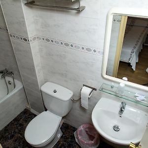 Private Bathroom Single Room