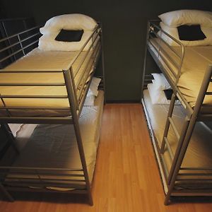 Dormitory Room Mixed