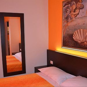 Chambre Lit Queen-Size