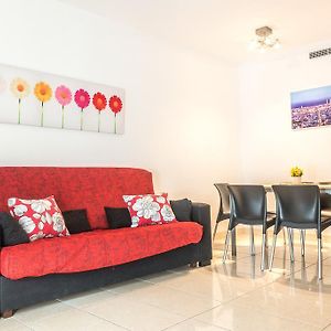 Appartement à 2 Chambres à Coucher