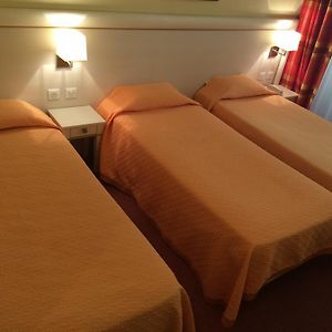 Chambre Standarde Triple