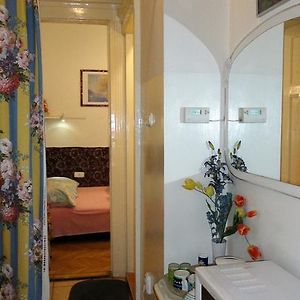 Small Private Bathroom Single Room
