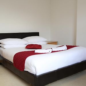 Appartement à 3 Chambres à Coucher