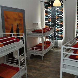 Dormitory Room Mixed