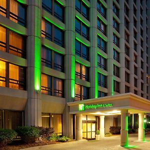 Holiday Inn & Suites Ottawa-Downtown