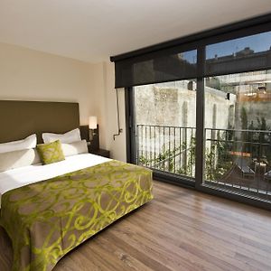 Appartement à 3 Chambres à Coucher
