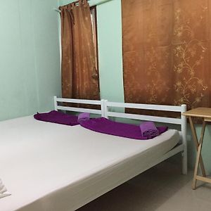 Chambre Standarde Lit Queen-Size