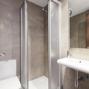 Appartement Supérieur à 3 Chambres à Coucher