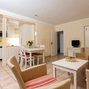 Appartement à 2 Chambres à Coucher