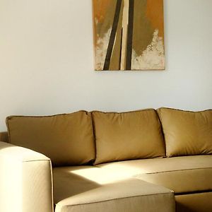 Appartement à 3 Chambres à Coucher