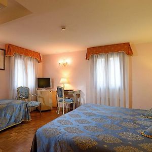 Chambre Triple