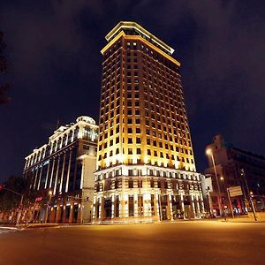 Les Suites Orient, Bund Shanghai