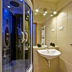 Appartement de Luxe à 1 Chambre à Coucher