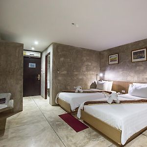 Standard Without Window Twin Room