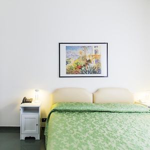 Chambre Standarde Lit King-Size