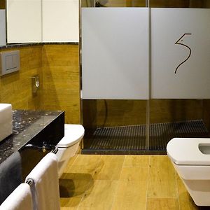 Appartement de Luxe à 1 Chambre à Coucher