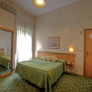 Chambre Lit Queen-Size