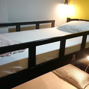 Chambre Juste Pour Femmes Dortoir
