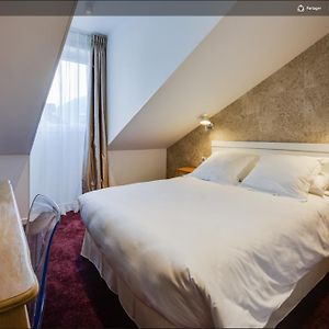 Chambre Mansardée Double