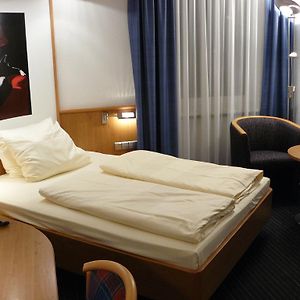 Chambre Standarde Lit Queen-Size