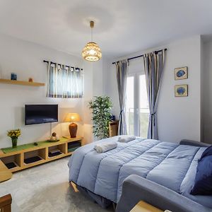 La Victoria Home Free Parking By Cadiz4Rentals