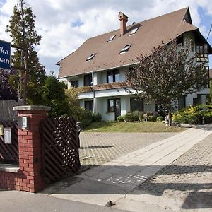 Dominika Apartman Hotel