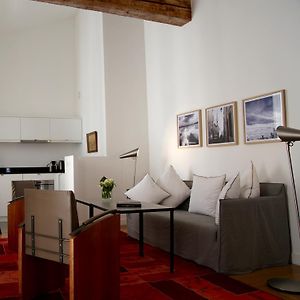 Appartement de Luxe à 1 Chambre à Coucher