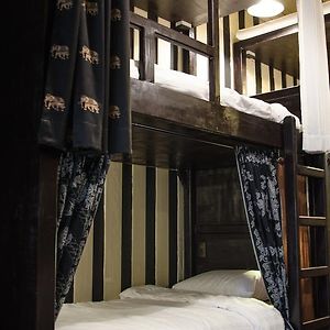 Dormitory Room Mixed